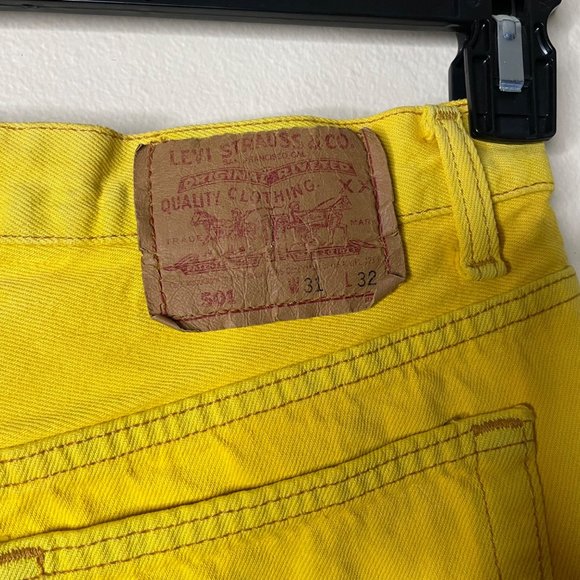 Levi’s 501 Button Fly High Waist Cut Off Fray Yellow Denim Shorts Size 31 - Picture 10 of 14